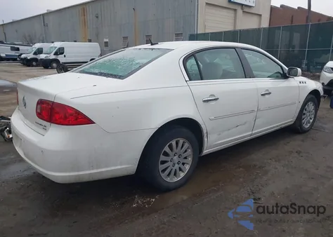 2008 Buick Lucerne Cx z USA, uszkodzony, nr VIN 1G4HP57268U184458